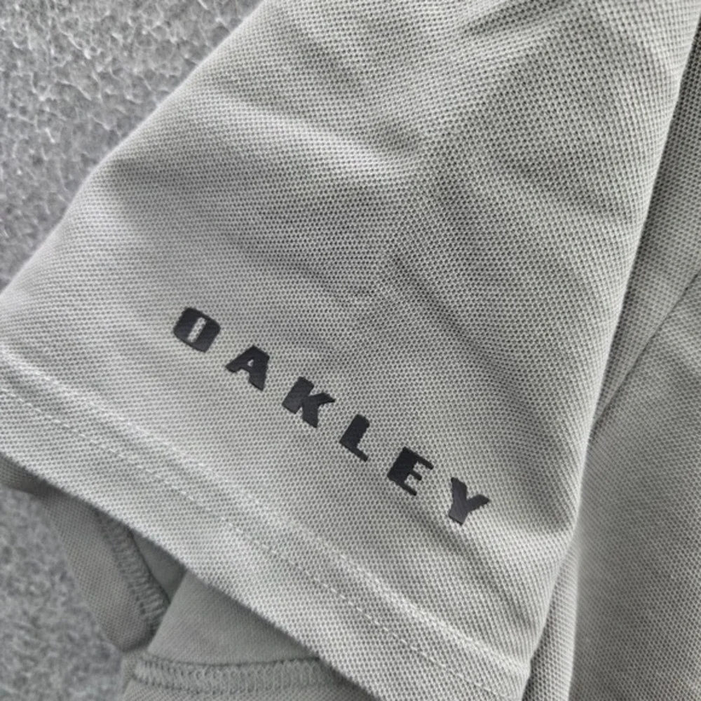 Oakley Men Polo Shirt XL Gray Golf Performance Hydrolix Short‎ Sleeve Collar